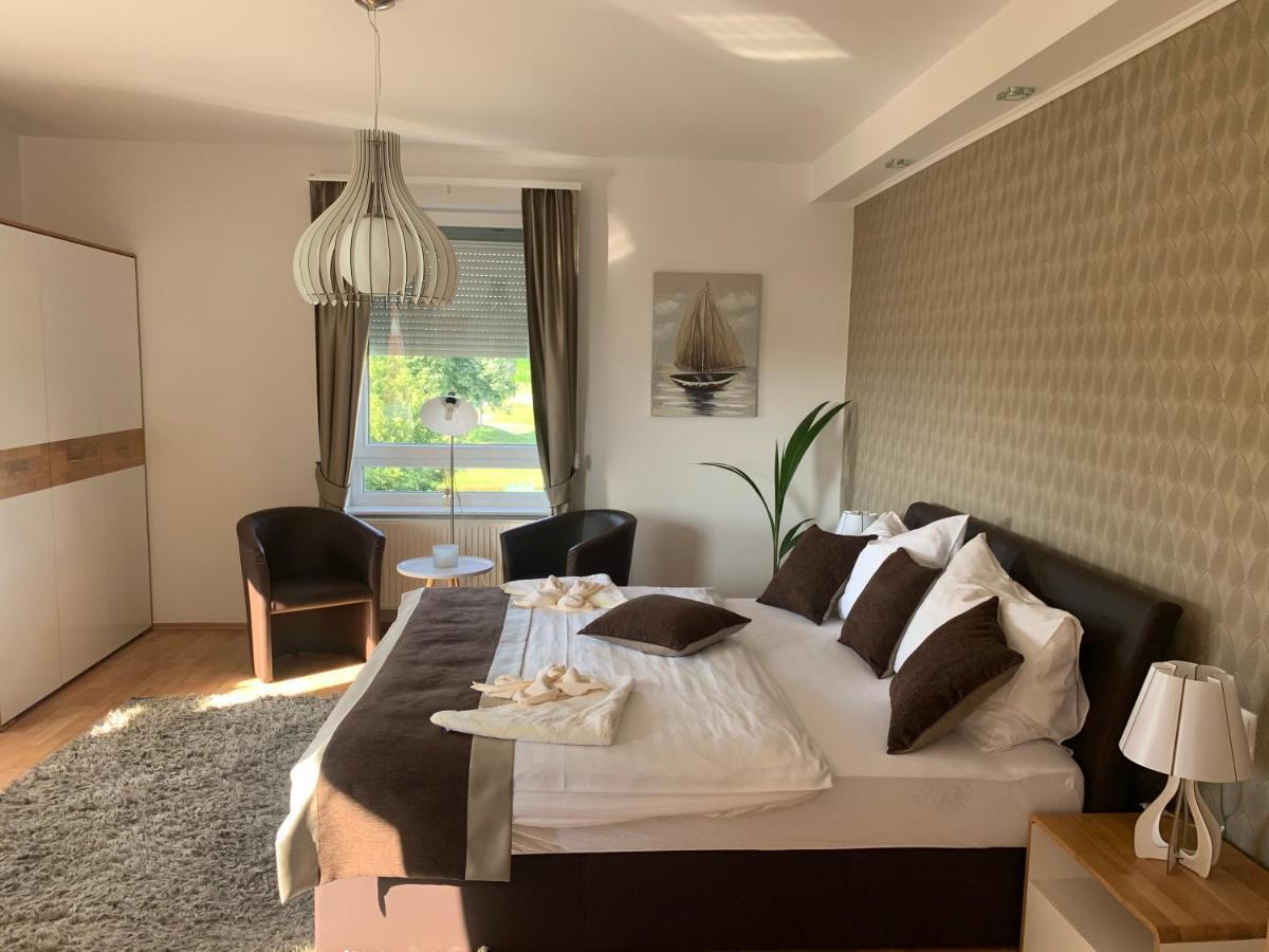 Chance Apartman Buekfuerdo ภายนอก รูปภาพ