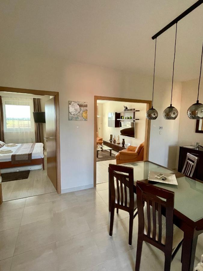 Chance Apartman Buekfuerdo ภายนอก รูปภาพ