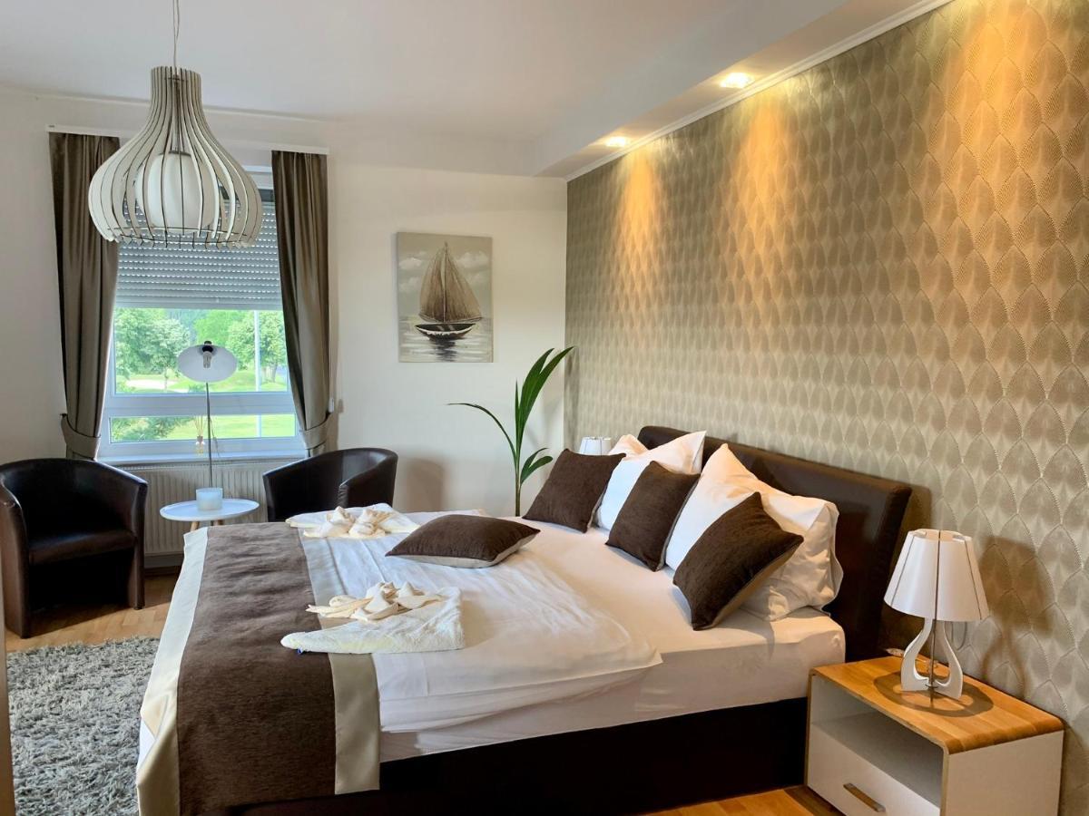 Chance Apartman Buekfuerdo ภายนอก รูปภาพ