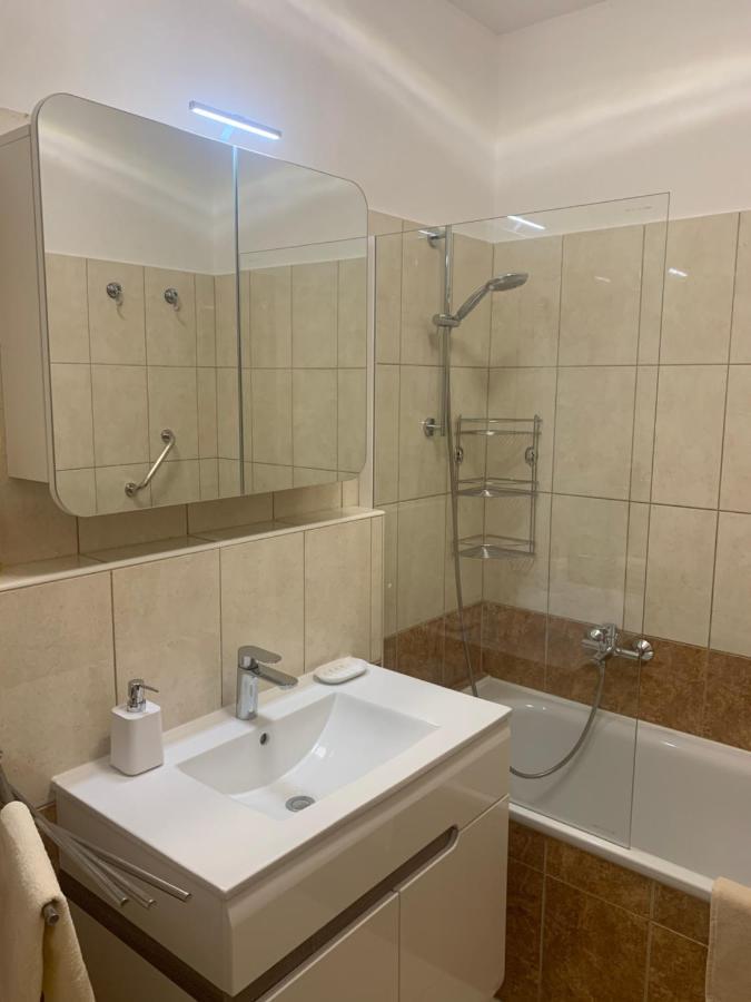 Chance Apartman Buekfuerdo ภายนอก รูปภาพ