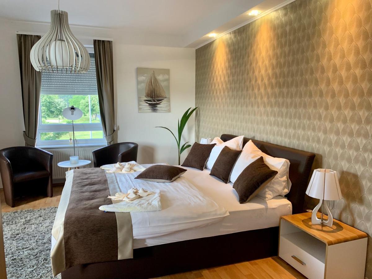Chance Apartman Buekfuerdo ภายนอก รูปภาพ